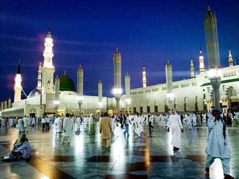 Prophet’s Mosque | Definition, History, & Facts | Britannica