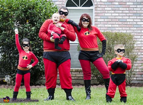 The Incredibles Family Halloween Costumes