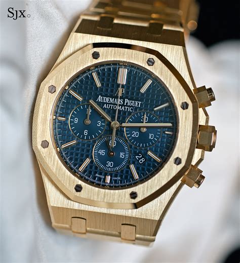 Hands-On with the Audemars Piguet Royal Oak Chronograph 41 mm Yellow ...