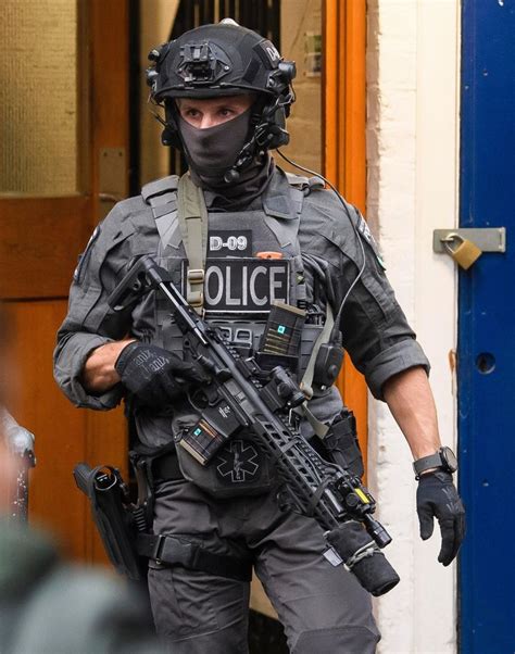 UK CTSFO Officer [1698 x 2160] | Military special forces, Special forces gear, Military gear ...