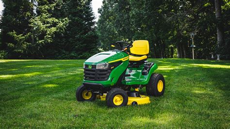 100 Series Ride-on Mowers | John Deere Australia