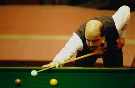 Willie Thorne death: Snooker legend passes away aged 66 after leukaemia ...