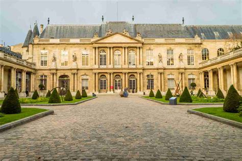 Guide to the Carnavalet Museum in Paris: History & Tips