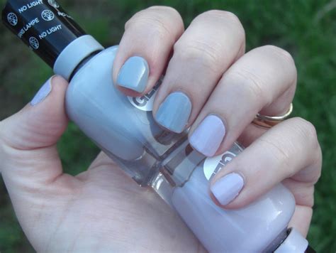 glitter obsession: Grey-fitti and I Lilac You