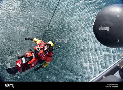 Coast guard rescue swimmer hi-res stock photography and images - Alamy