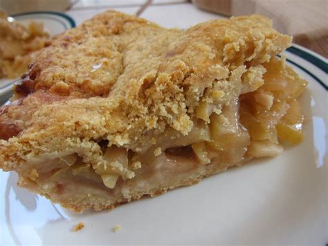 WholeFoodVegan: Honeycrisp Apple Pie