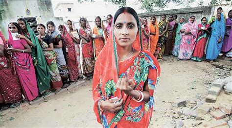 Less than 10% in labour force, 60% in booth: Bihar’s working women | The Indian Express