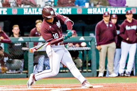 MSU baseball team wins two Sunday - The Dispatch