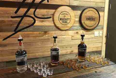 Best Tennessee Distilleries for Tours, Whiskey & Bourbon - Thrillist