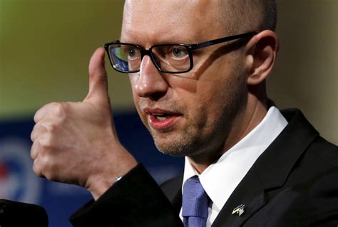 Ukraine Prime Minister Yatseniuk Resigns After Surviving No-Confidence ...