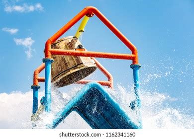 Large Bucket Water Splashing Down Water Stock Photo 1162341160 ...