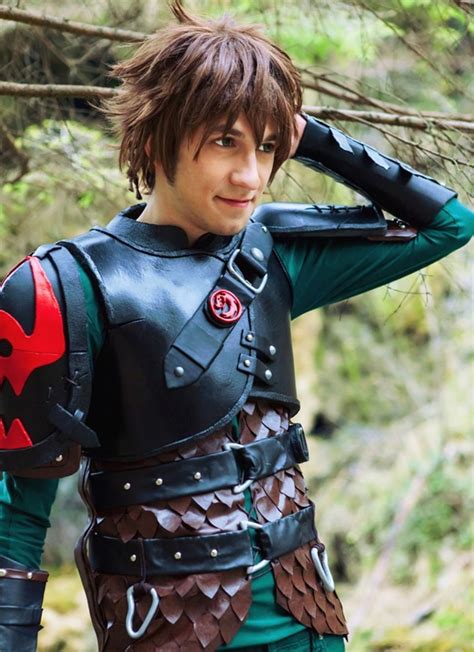 The cutest Hiccup and Toothless cosplay ever | Cosplay outfits, Cosplay ...