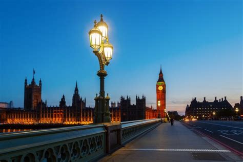 The Hidden Secrets of Westminster Bridge — London x London