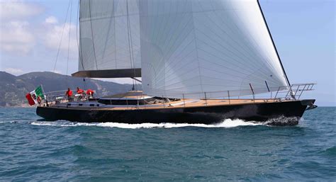 BLACK LION yacht for charter (Perini Navi, 30.65m, 2012)