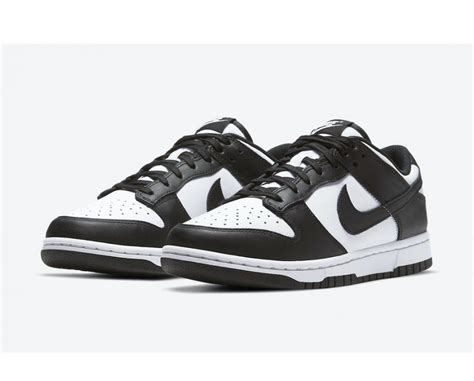 Nike Dunk Black / White – Dripshop