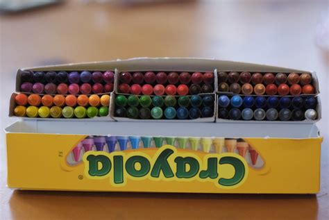 Crayola Crayons 96 pack | Organized my crayolas by the colou… | Flickr