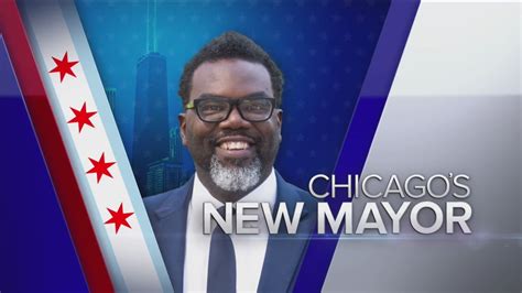 Mayor Johnson aims to build a Chicago 'that works for everyone' - YouTube