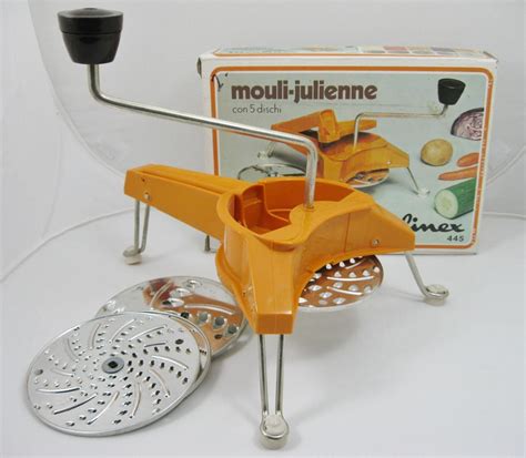 Mouli Julienne manual FOOD PROCESSOR by Moulinex 445