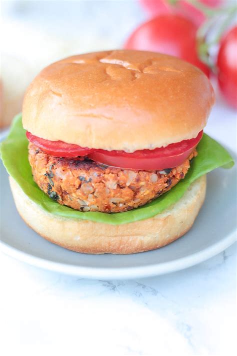 Veggie Pizza Burgers - Le Petit Eats