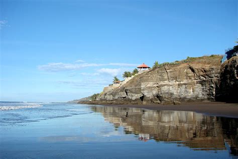 EL MAJAHUAL BEACH » Discover what to see and do