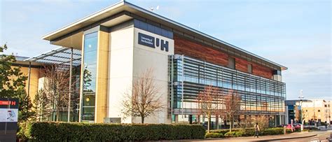 University of Hertfordshire - Ranking, Fees, Scholarships Courses, Admissions | UniSearch