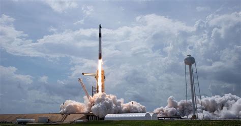 Here’s how Elon Musk’s SpaceX sent two astronauts into space