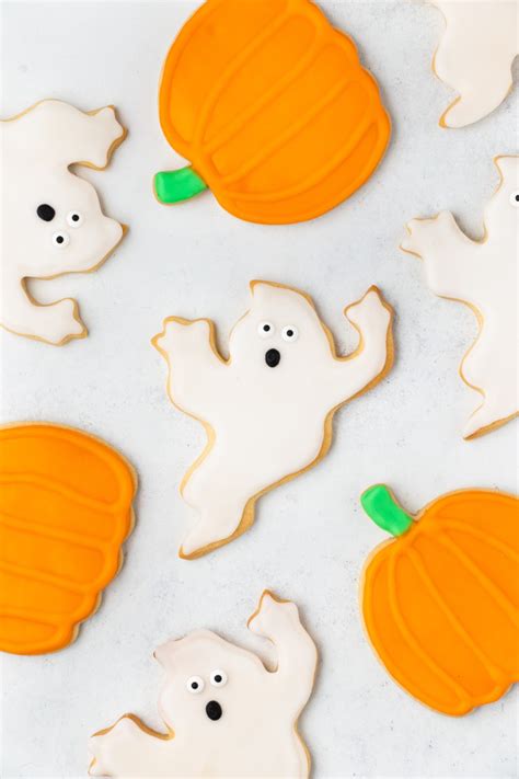 Decorated Halloween Sugar Cookies (Soft & Chewy Recipe)