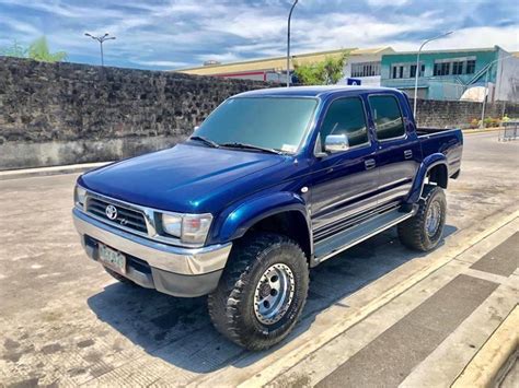 Buy Used Toyota Hilux 2000 for sale only ₱498000 - ID668343