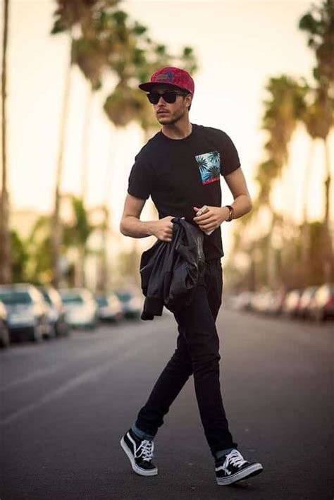 Φλόγα Χάρη κοντόχονδρος vans streetwear outfits Διανοητικά Sada Μαραίνω