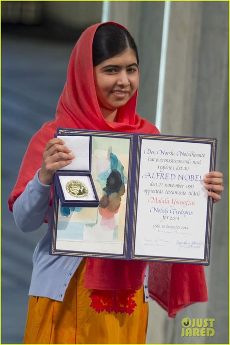 Activist Malala Yousafzai Accepts Nobel Peace Prize in Norway: Photo 3259020 | Malala Yousafzai ...