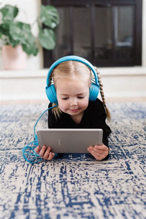 My Favorite Kids Headphones - Everyday Reading