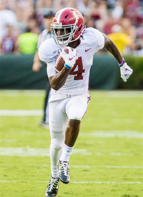 Broncos Eyeing Alabama WR Jerry Jeudy?