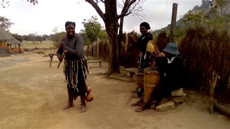 traditional music at Great Zimbabwe - YouTube