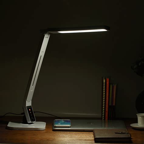 BlitzWolf® BW-LT1 Eye Protection Smart LED Desk Lamp Table Lamp Light Rotatable Dimmable 2.1A ...