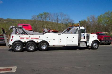 Heavy Duty Tow Truck. | Tow truck, Trucks, Towing