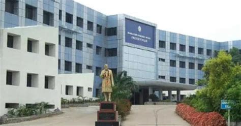 JNTU Hyderabad Implements New Evaluation System for B.Tech: Check ...