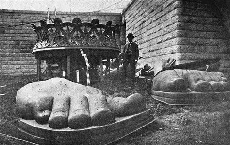 14 Iconic Photos of the Statue of Liberty Under Construction