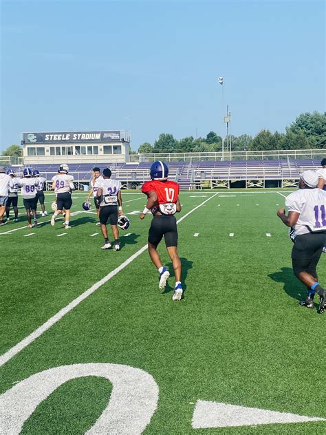 Kentucky Wesleyan Football on Twitter: "Day 3📸 #ExpectToWin #WinTheDay ...