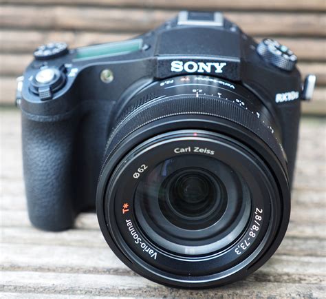 Top 10 Best Serious Compact Digital Cameras 2015