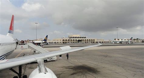 Luqa Airport. How to arrive by direct flight. Info, airlines, connections