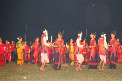 Northeastern tribe Chakma's dance is blend of Buddhist spirituality ...