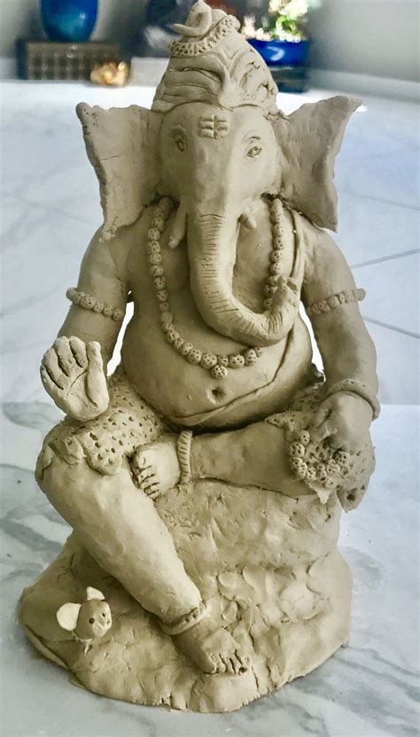 Eco friendly clay ganesha #ganapathi #clay ganesh #diy #vinayakachavithi #ganesh chathurthi ...