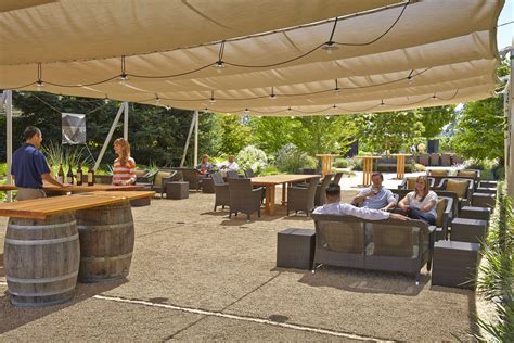 Top 10 Wineries in St. Helena