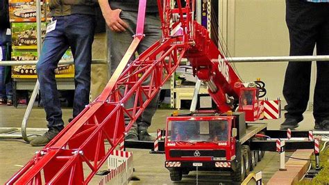 LARGEST XXXL 100KG RC SCALE 1:8 MODEL MOBILE CAR CRANE AT WORK AND IN MO... | Crane, Model ...