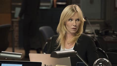 Kelli Giddish on the 'Law & Order: SVU' Renewal & Hopes for Rollins in ...