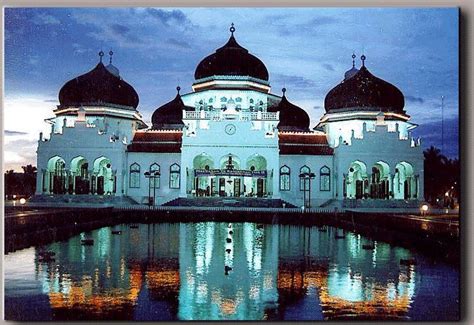 GREAT ARCHITECTURE IN THE HISTORY OF ART! Raya Baiturrahman Mosque, Indonesia City: Banda Aceh ...