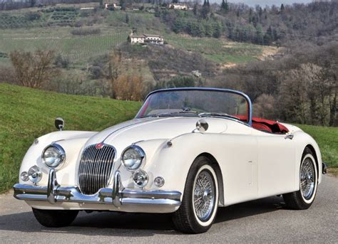 World Of Classic Cars: Jaguar XK150 3.4 Roadster 1958 - World Of Classic Cars