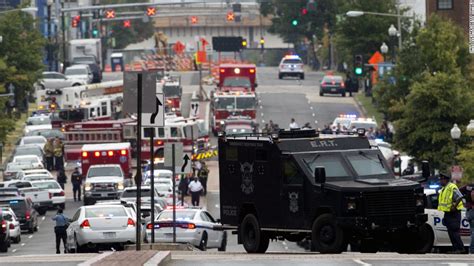 Navy Yard shooting rampage: 12 killed, dead suspect identified - CNN