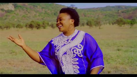 Tumaini Ft Martha Mwaipaja-Makuu | Mp3 Download[New Song] | Tanzania ...