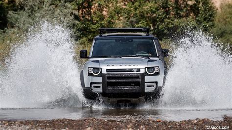 Land Rover Defender 110 | 2020MY | Off-Road